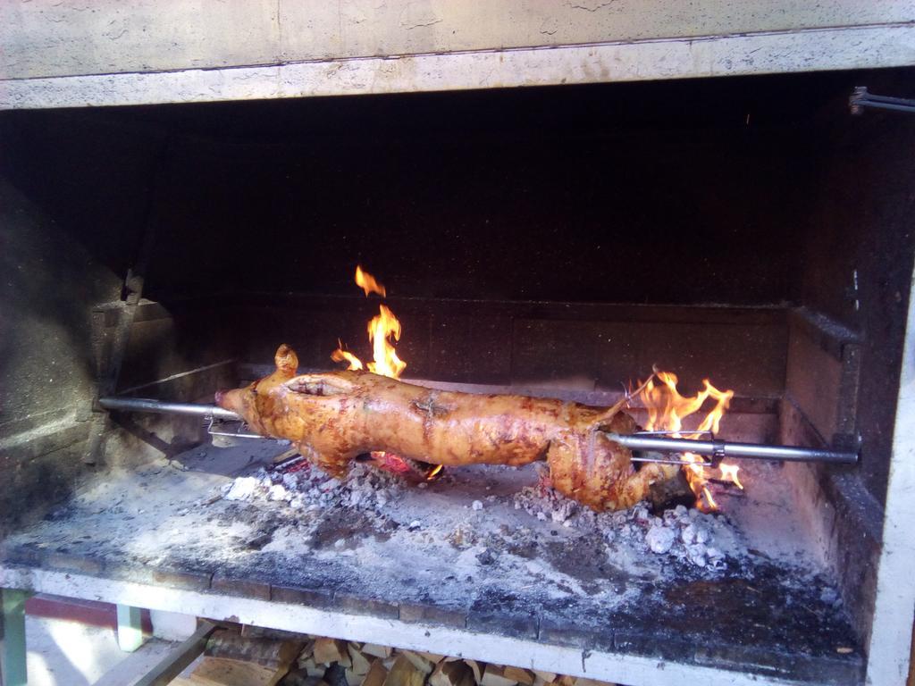 מלון סלספילס Lindiki מראה חיצוני תמונה